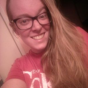 Meet your Posher, Amber